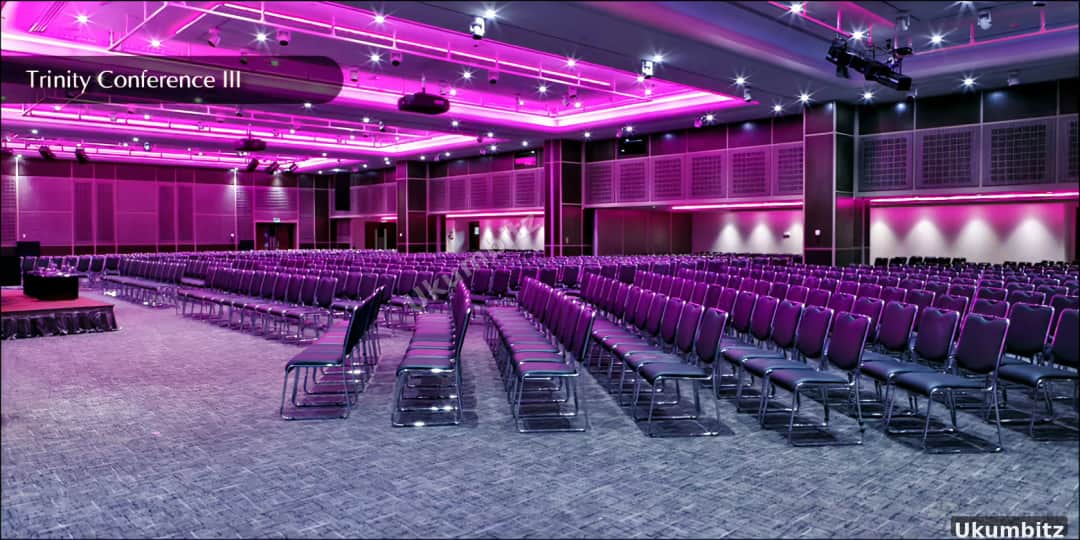 Trinity & Goodmans Suite photo 3